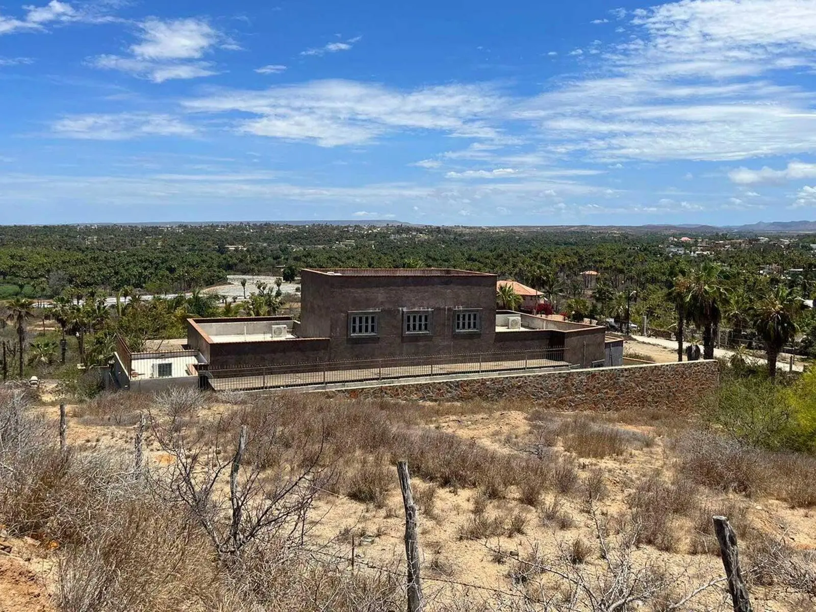 La Poza Double View