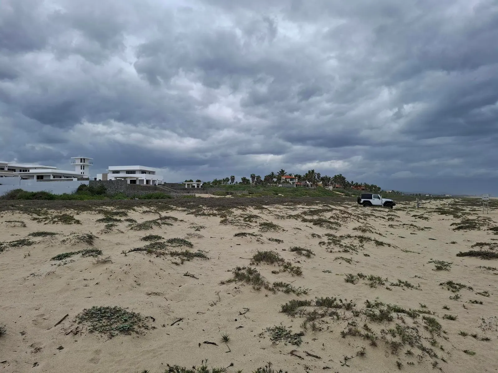 BEACHFRONT ELIAS LOT