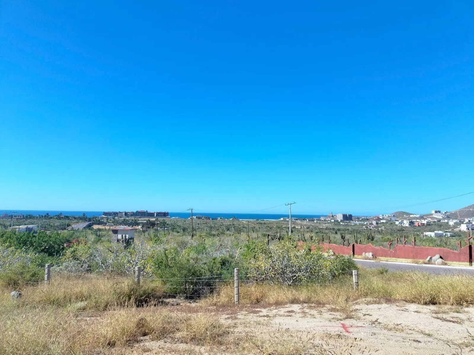 Big land Los Cerritos
