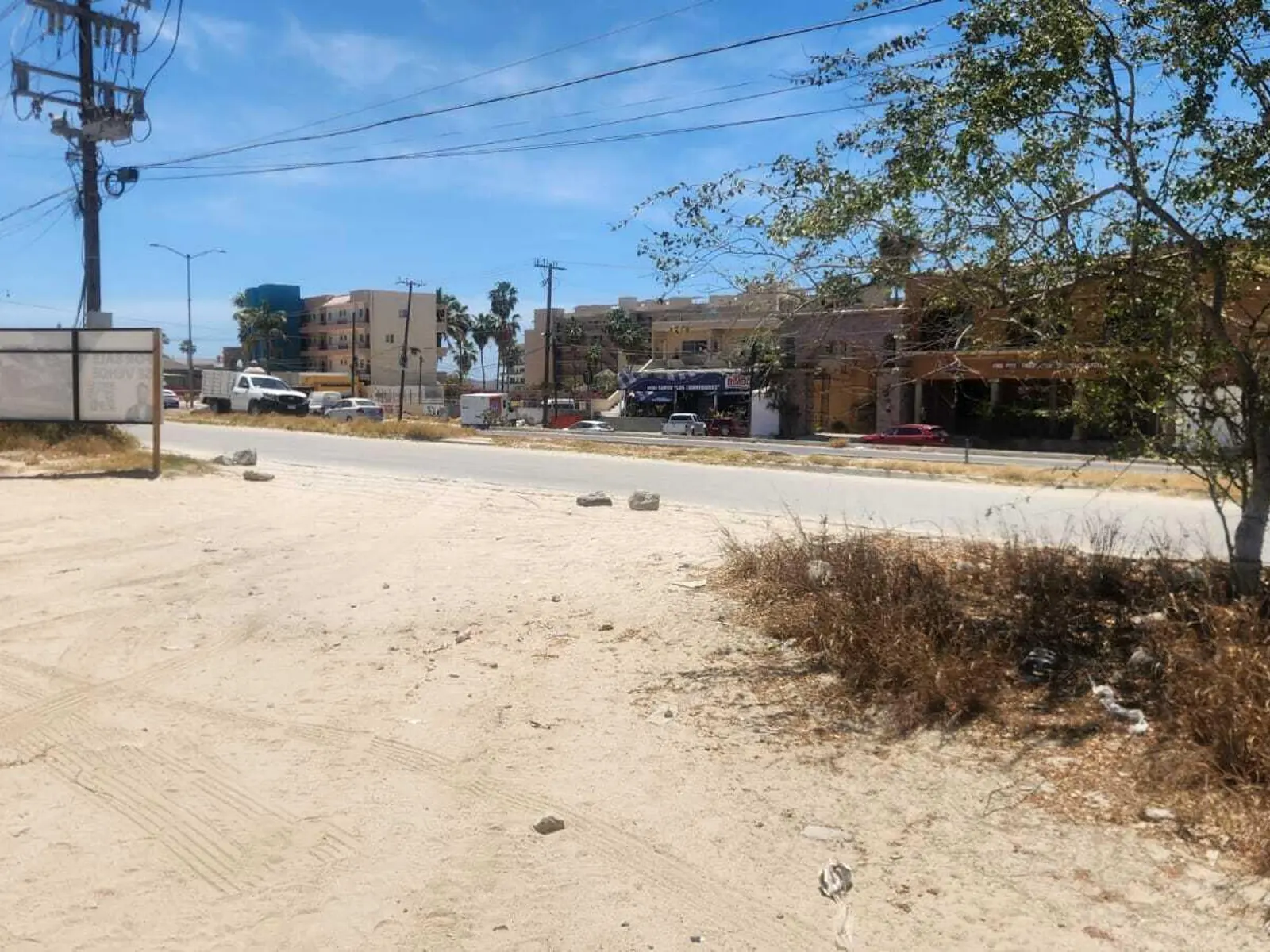Highway frontage Hotel site