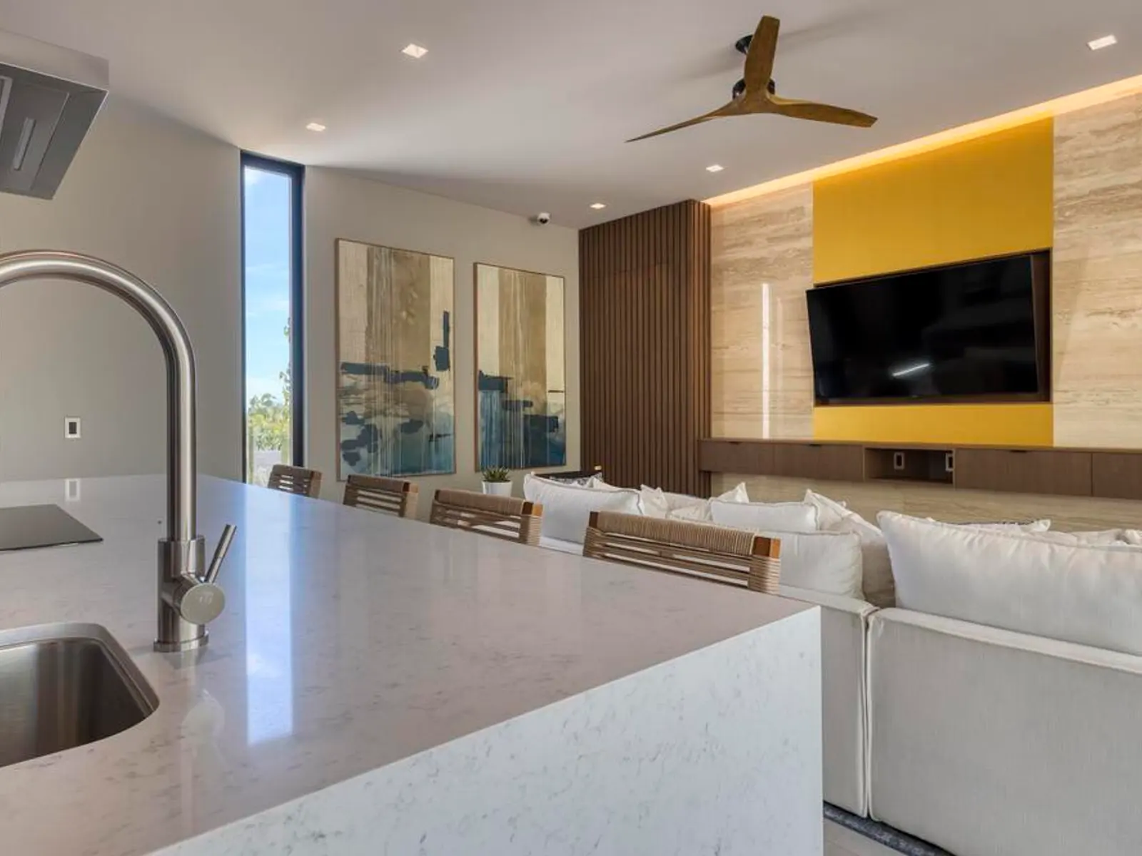 Wen Living Penthouse