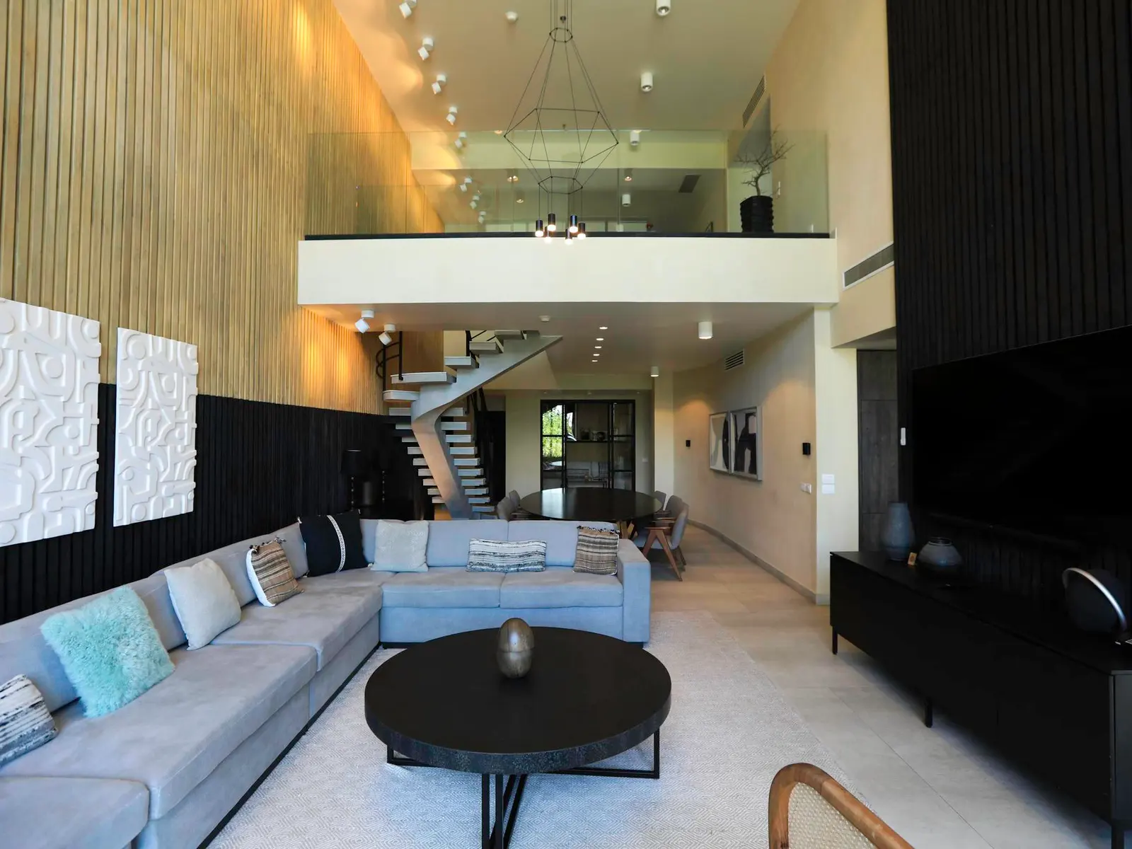 Surfer Residence