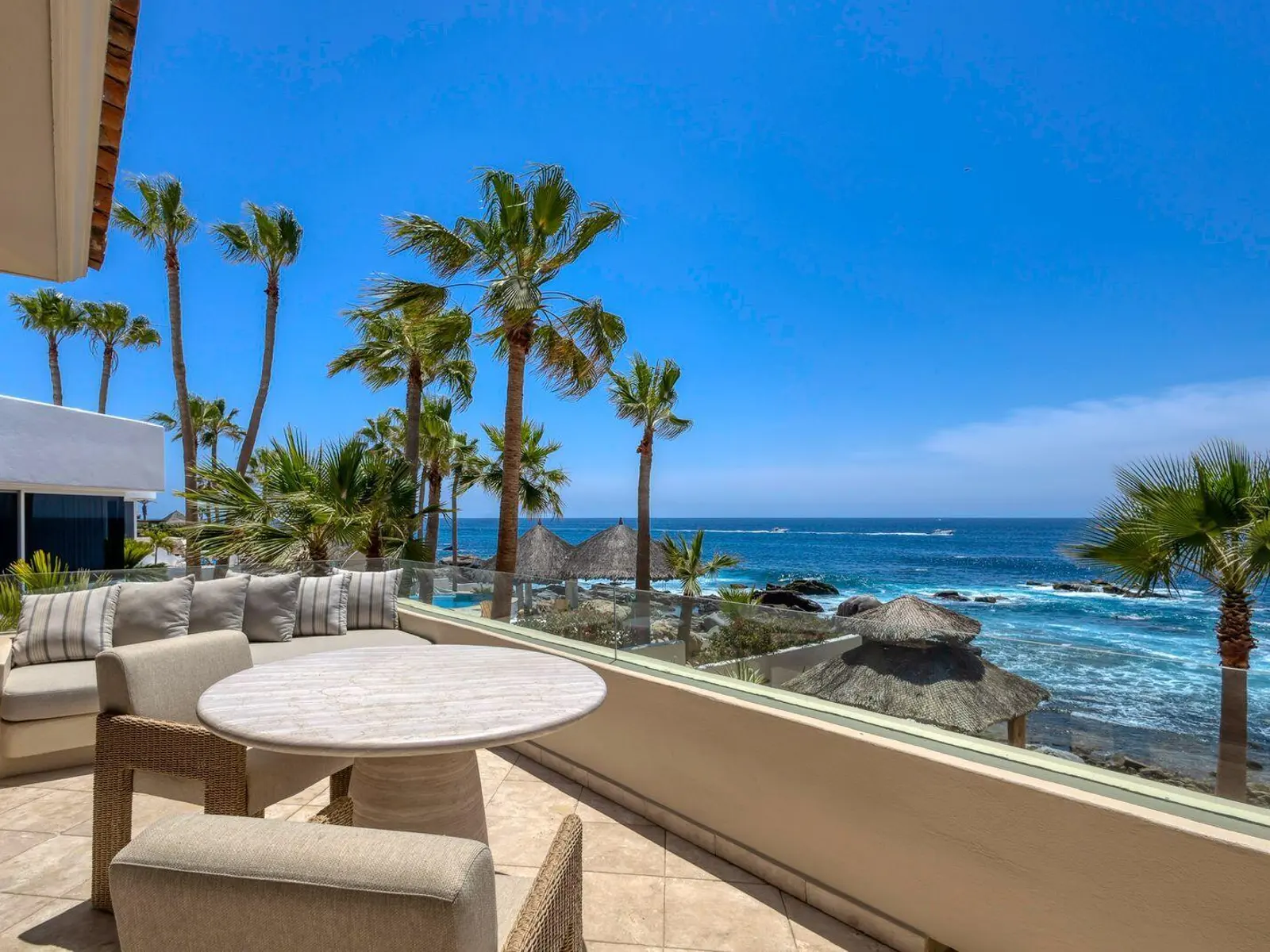 Villa Del Mar Luxury