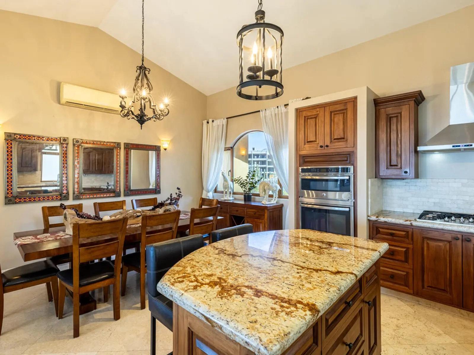 El Cielito, Luxury Residence