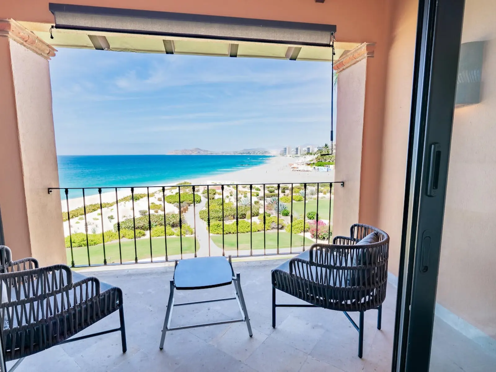 Casa del Mar Oceanfront