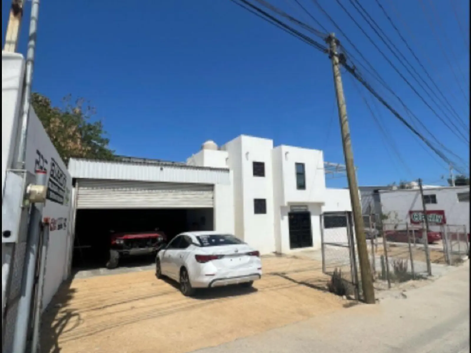 LA BODEGA