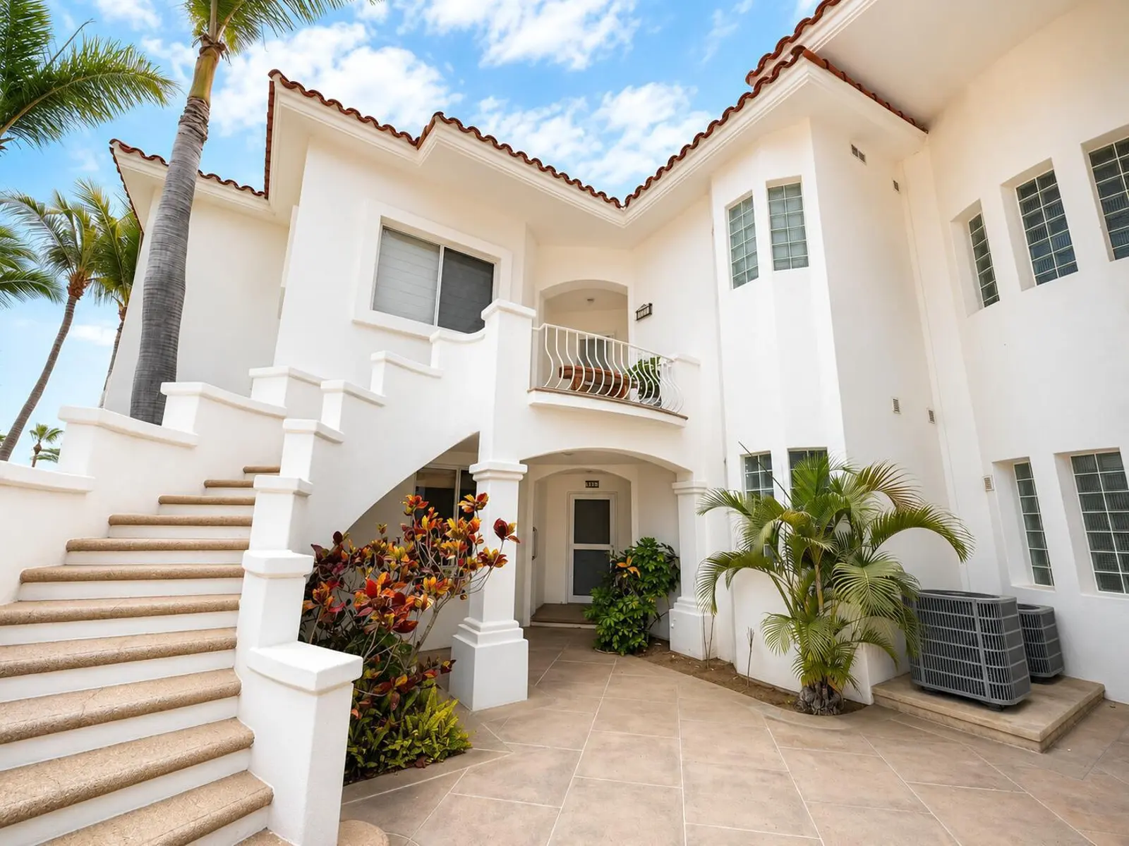 Villas de Oro 105