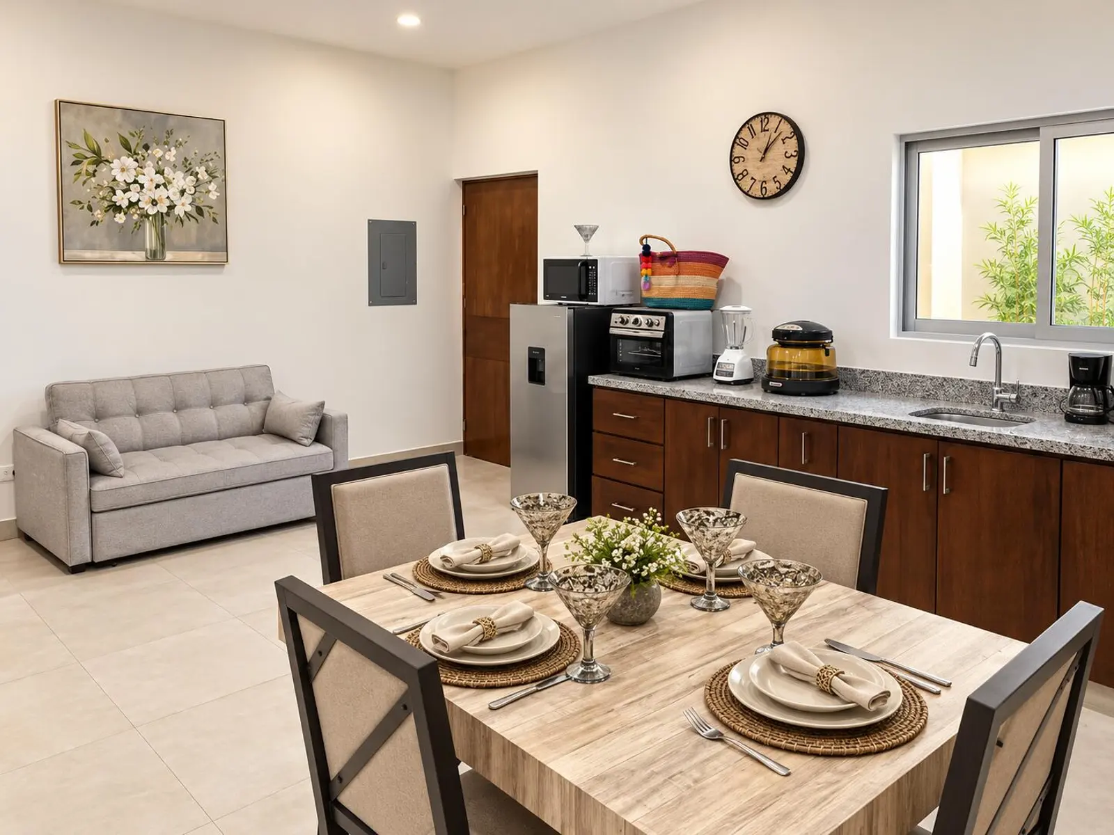 Hotel Condo Manor