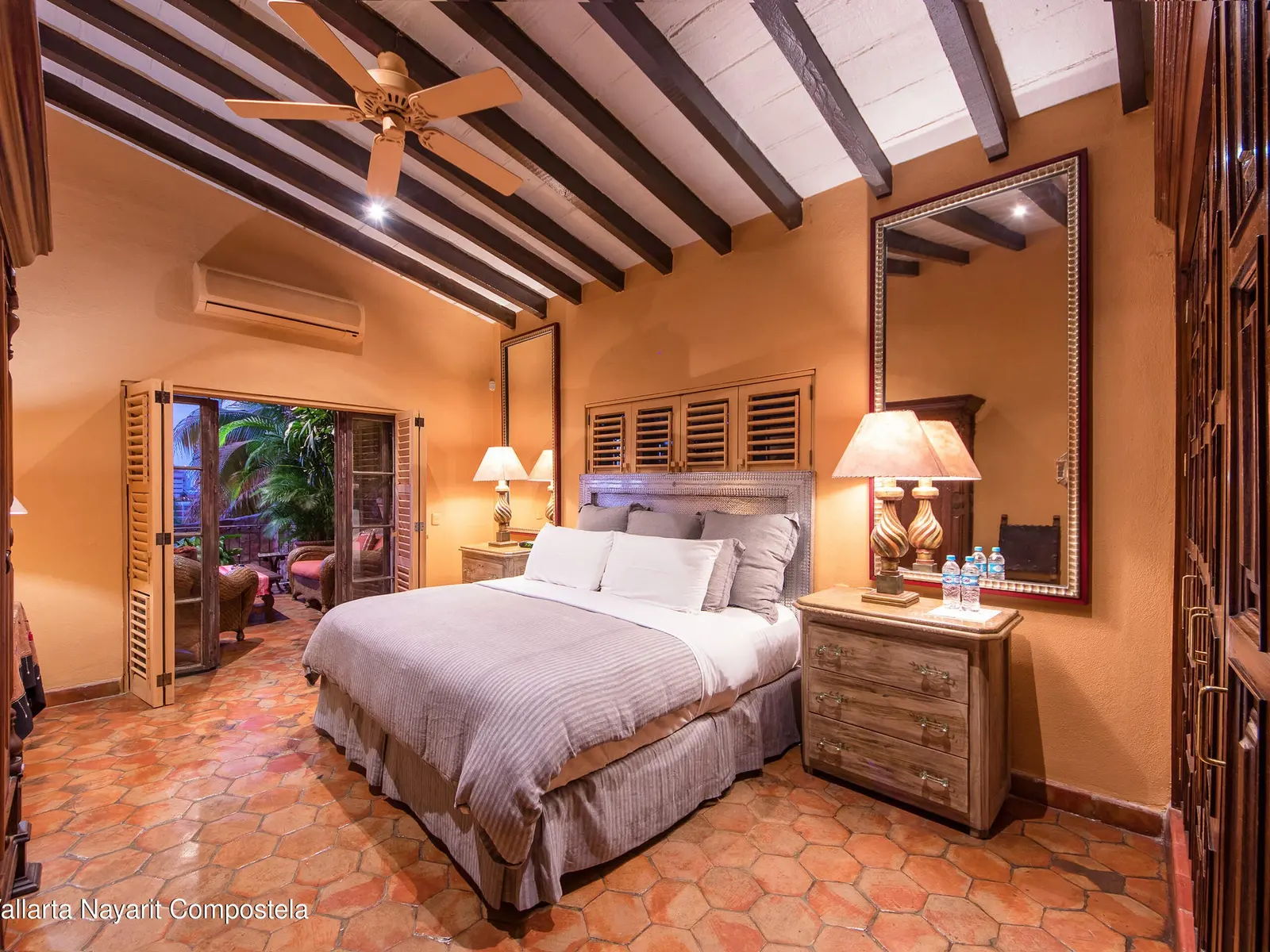 Villa Lola