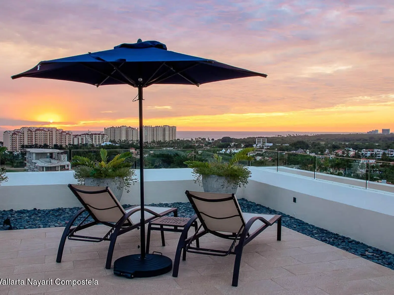 V Marina 3 bedroom condo