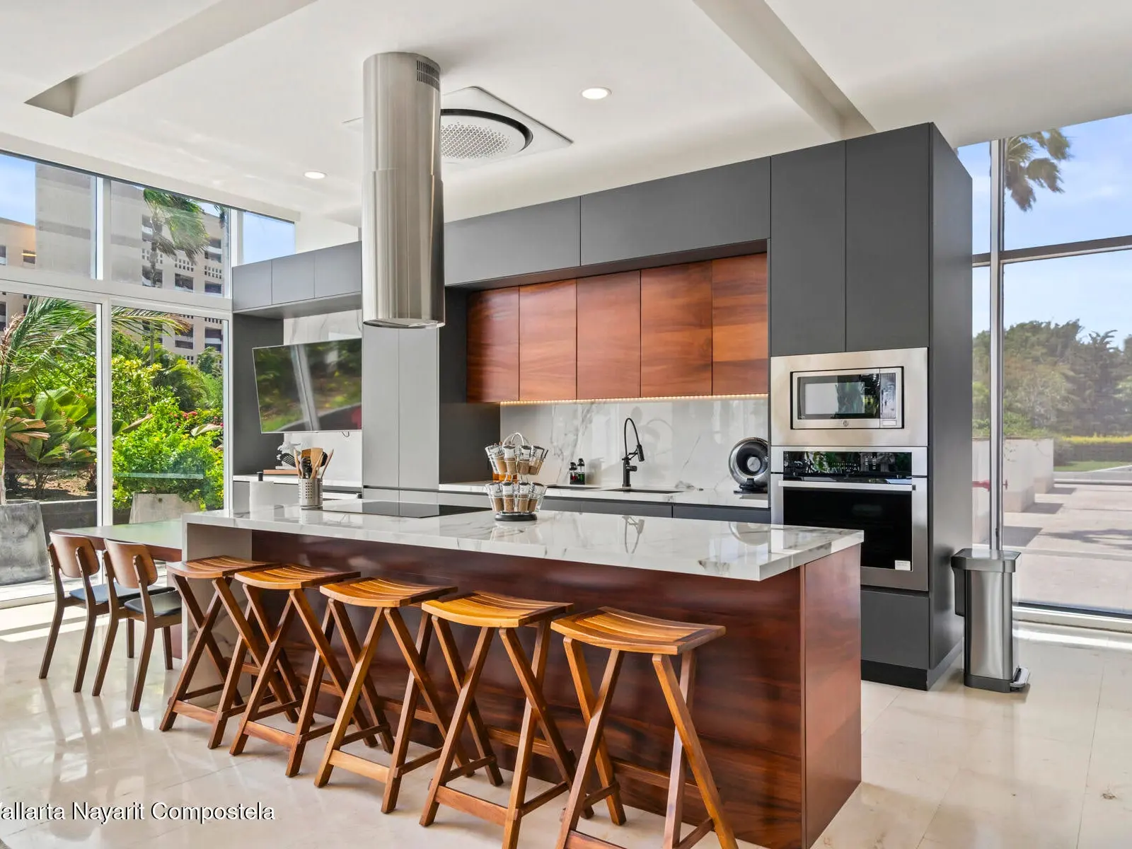 Tres Mares Garden Residence