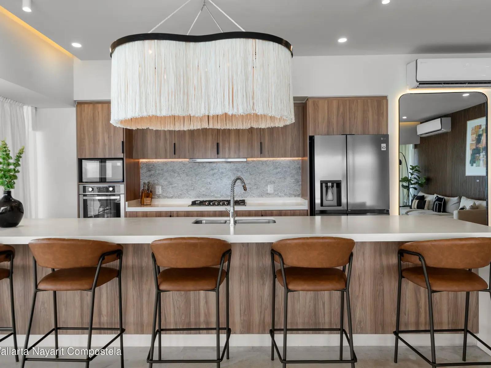 Corner Residence