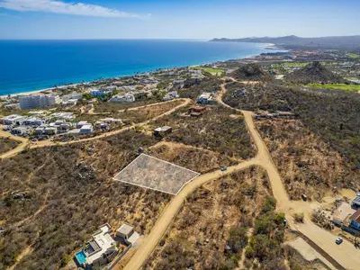 El Encanto & Laguna