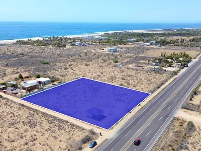 Beachside Corner Lot