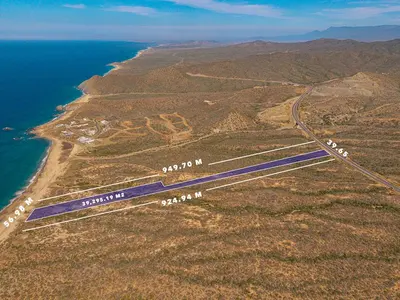 Migriño Oceanfront Lot