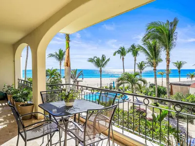TORTUGA BAY