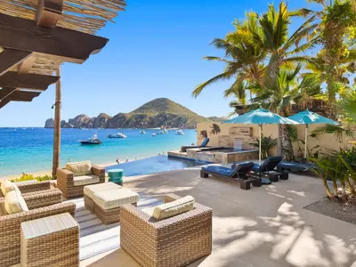 Beach front Villa 5