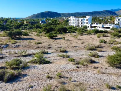 Chinoleo Beach Lot