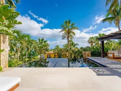 Beach Veranda