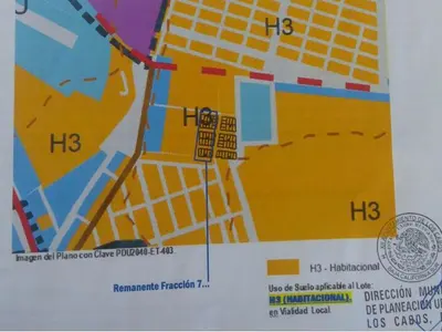 Land Airport 7664m2