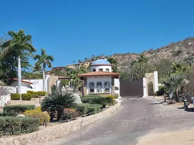 El Tezal-East