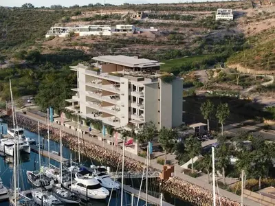 MARINA RESIDENCE