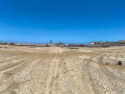 Cerritos Beach lot 10