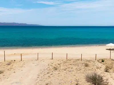Eight Oceanfront lots