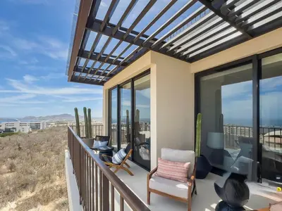 Lumaria Pent house