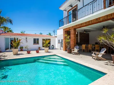 Casa Ek Balam