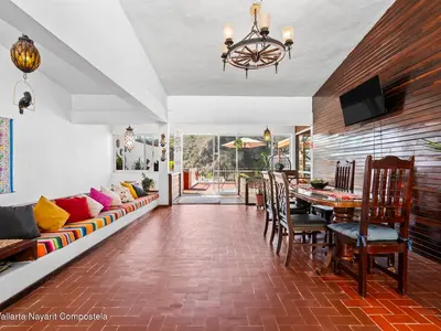 Casa Adriana