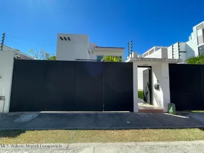 Casa Amur
