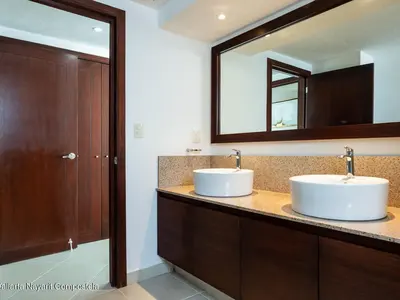 Grand Venetian 2501-T 1000