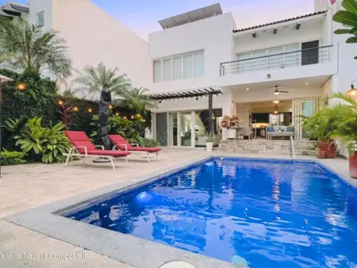 CASA LAS MARINAS