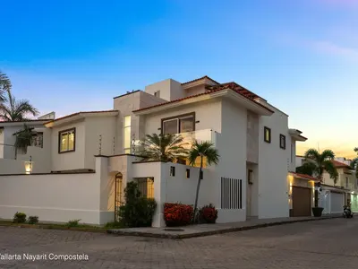 Casa España