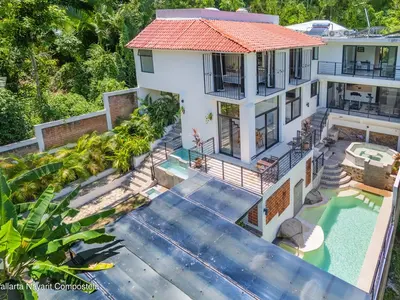 Casa Mango