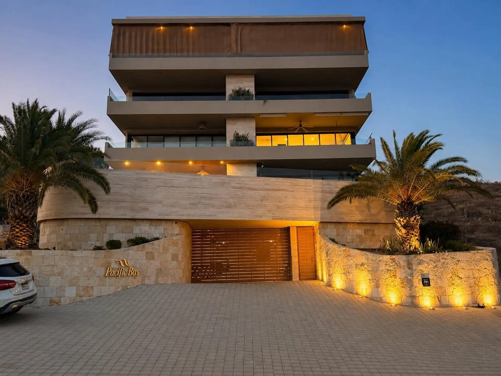 Pacific Bay Luxury Residences