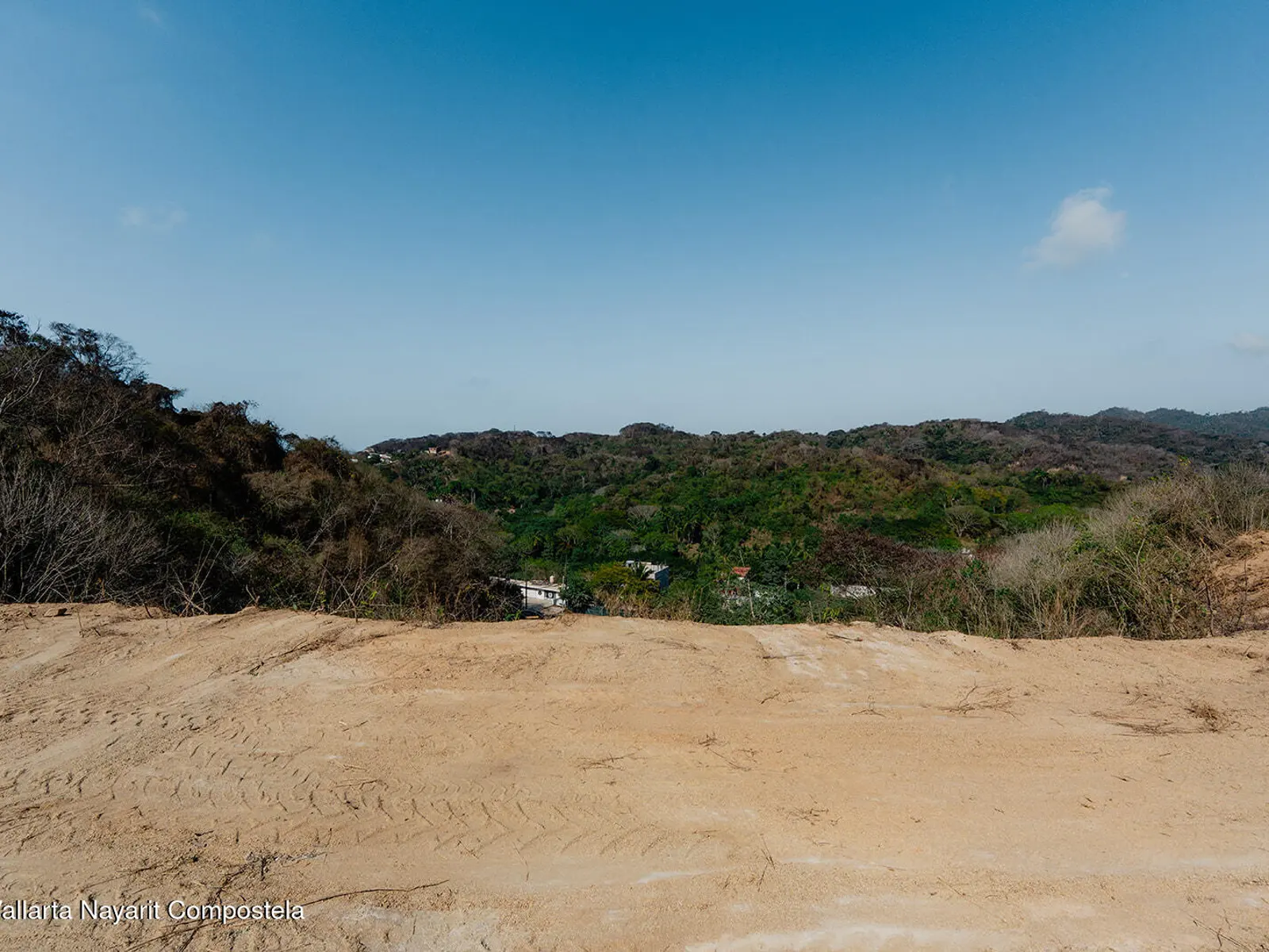Summit Sayulita