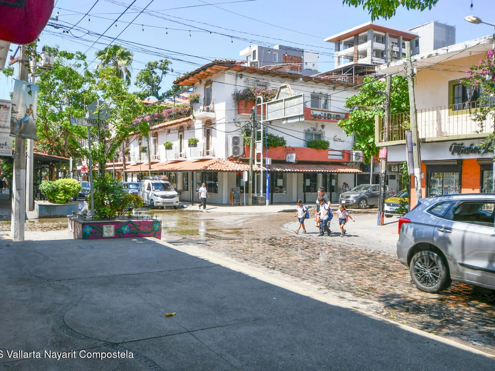 Esquina Comercial Espectacular